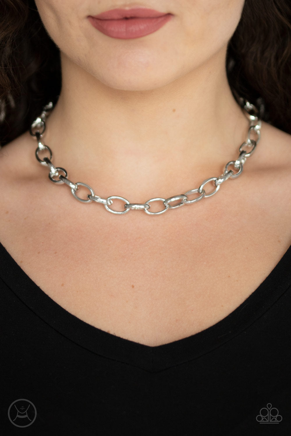 Paparazzi Urban Uplink - Silver Chain Choker - Pusher P