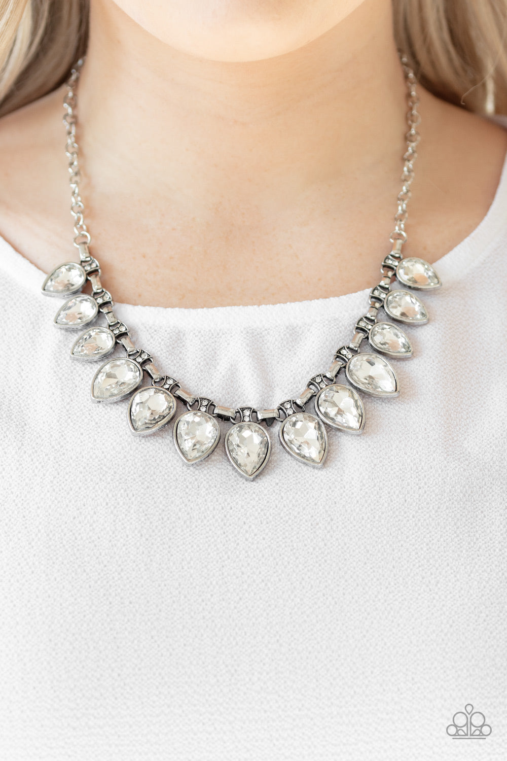 Paparazzi FEARLESS is More - White Necklace - Pusher P Jewelry - Paparazzi jewelry images