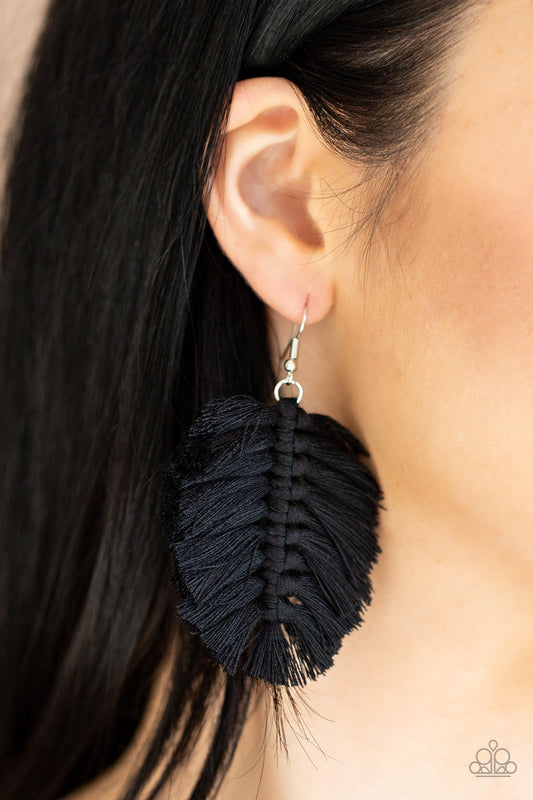 Paparazzi Knotted Native - Black - Pusher P