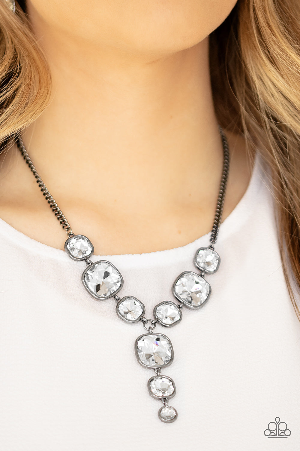 Paparazzi Legendary Luster - Black Necklace - Pusher P