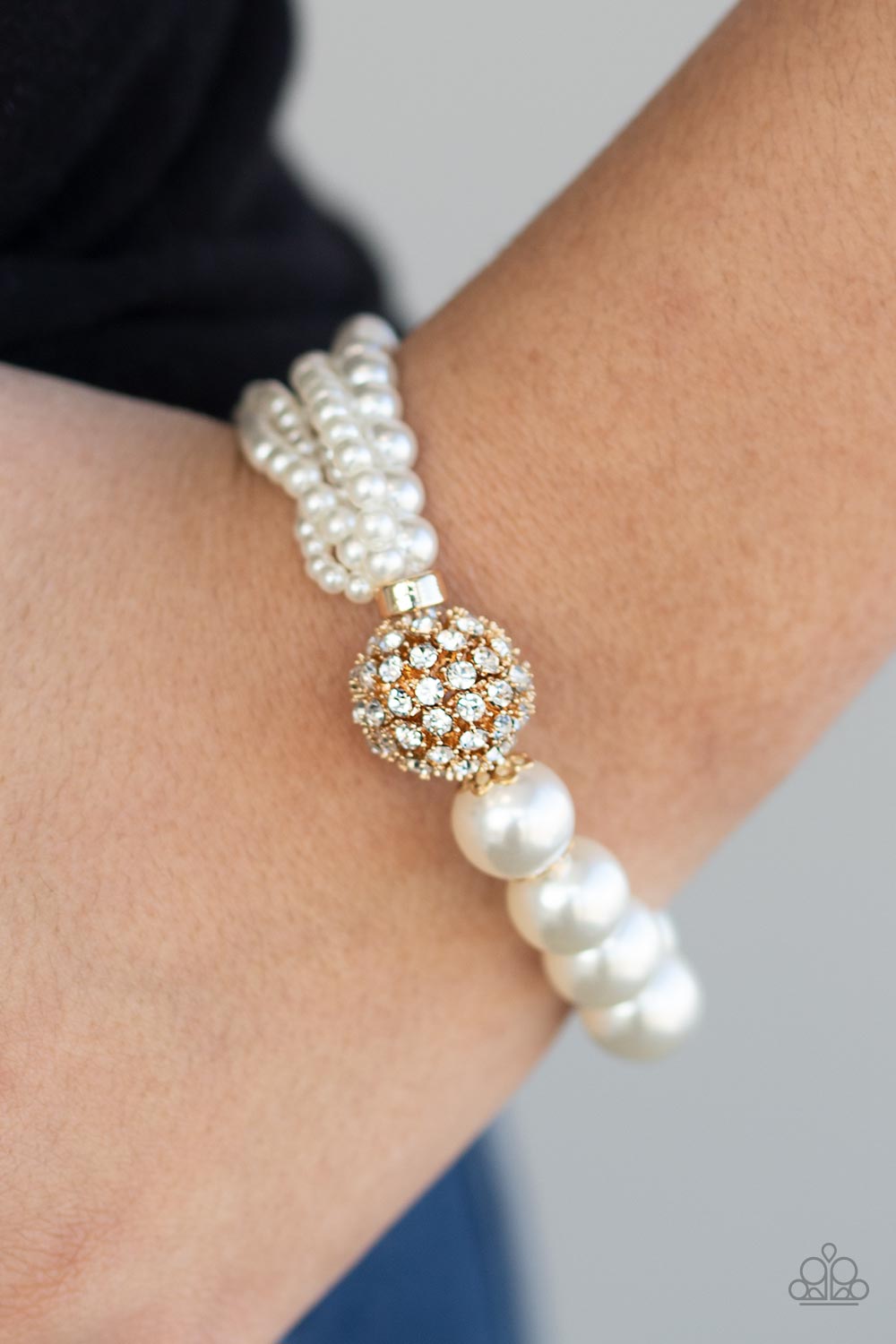 Paparazzi Vintage Collision - Gold Pearl Bracelet - Pusher P