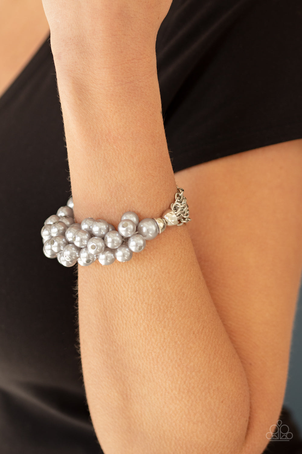 Paparazzi Up Class Clash - Silver Pearl Bracelet - Pusher P