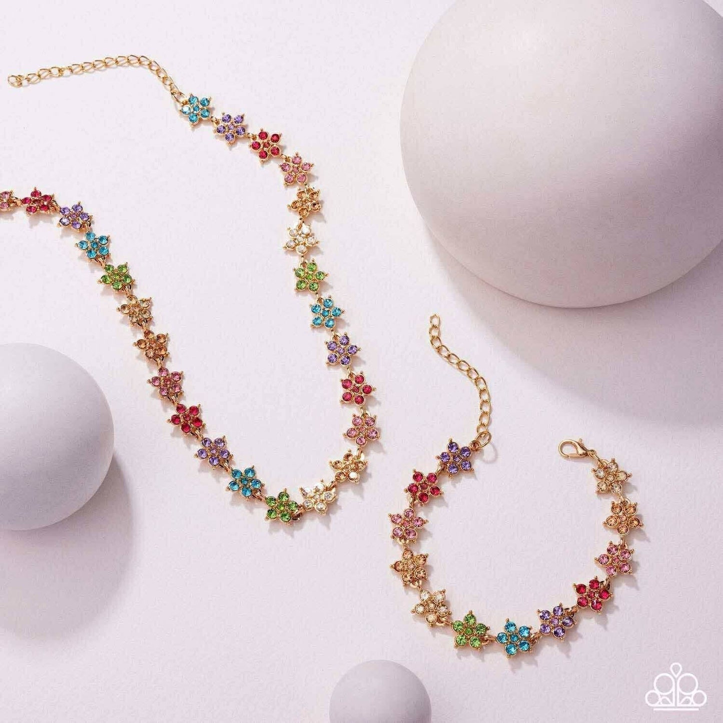 August 2025 Life of the Party - 5 Piece Jewelry Set