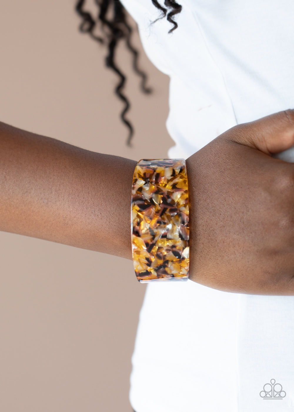 Paparazzi HAUTE Under The Collar - Yellow Bracelet - Pusher P