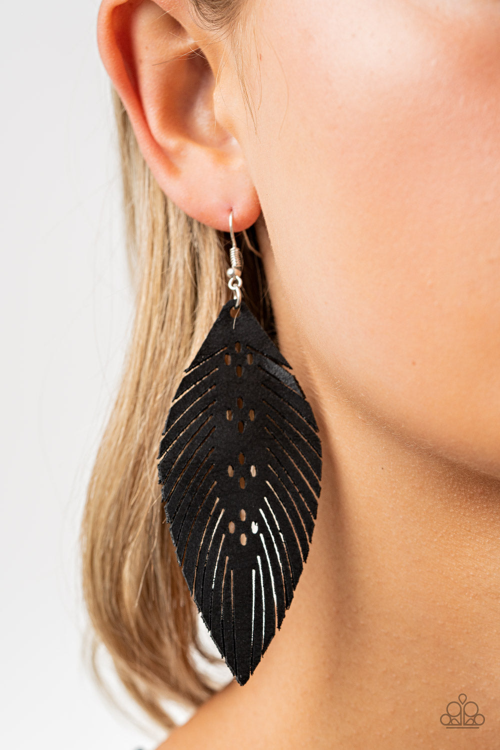 Paparazzi Wherever The Wind Takes Me - Black Earrings - Pusher P