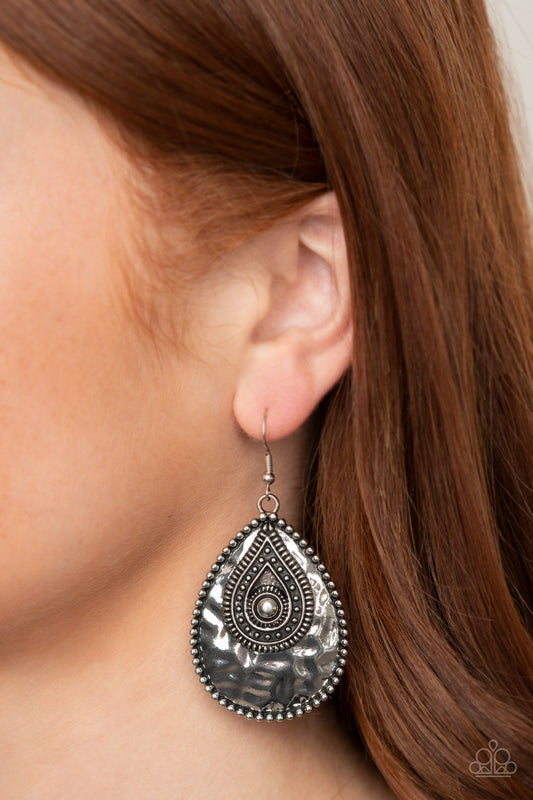 Paparazzi Rural Muse - Silver Earrings - Pusher P