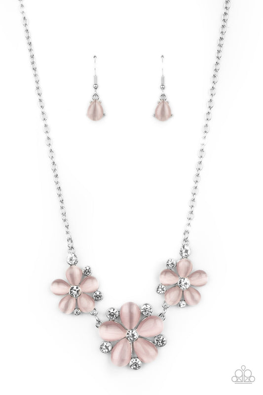 Paparazzi Effortlessly Efflorescent - Pink Necklace