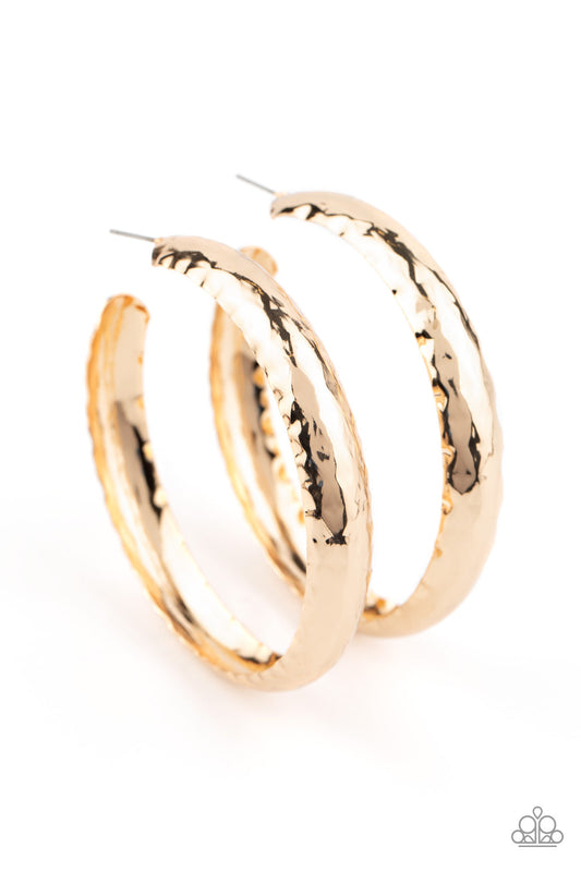 Paparazzi Check Out These Curves - Gold Earrings - Pusher P
