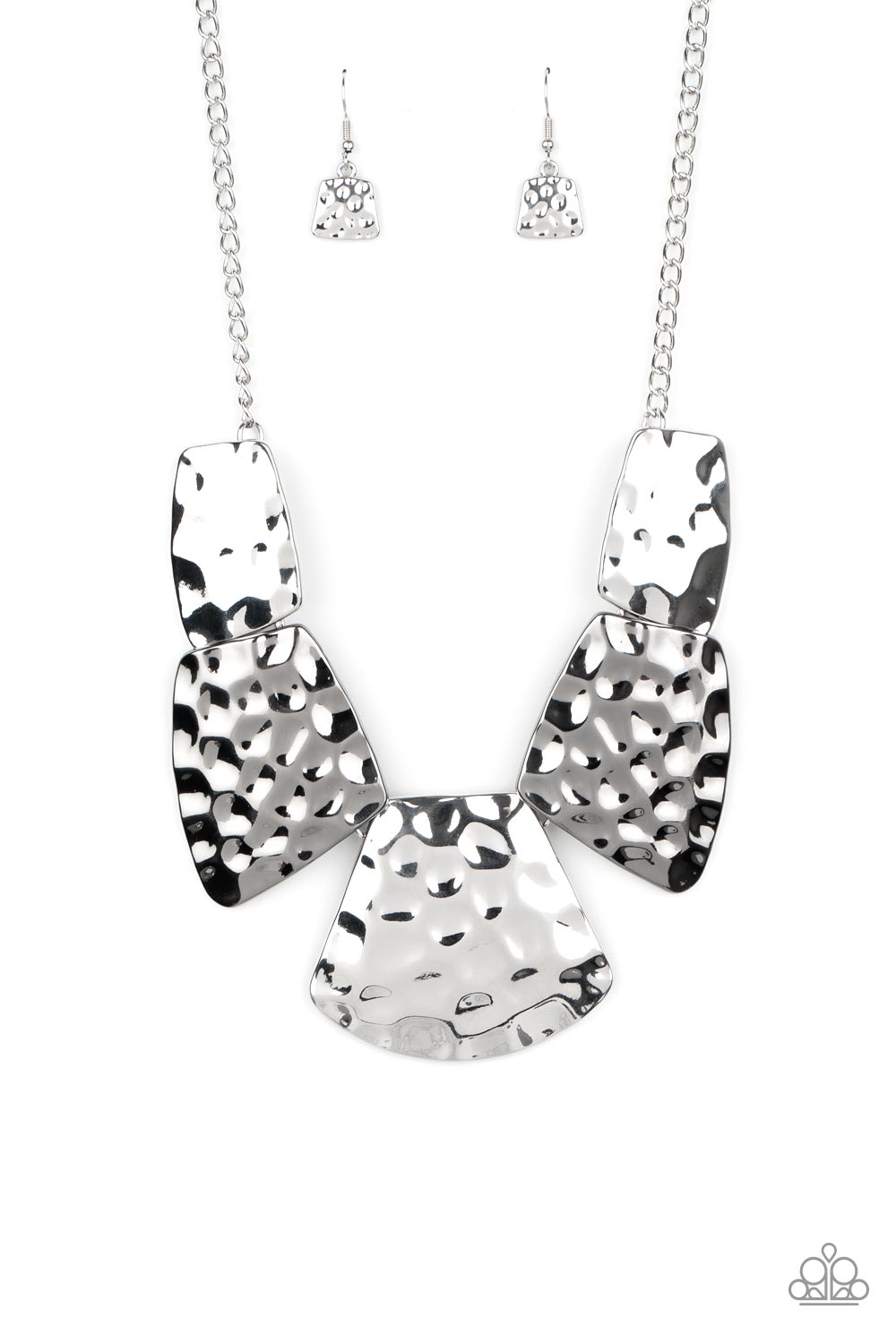 Paparazzi HAUTE Plates - Silver Necklace - Pusher P