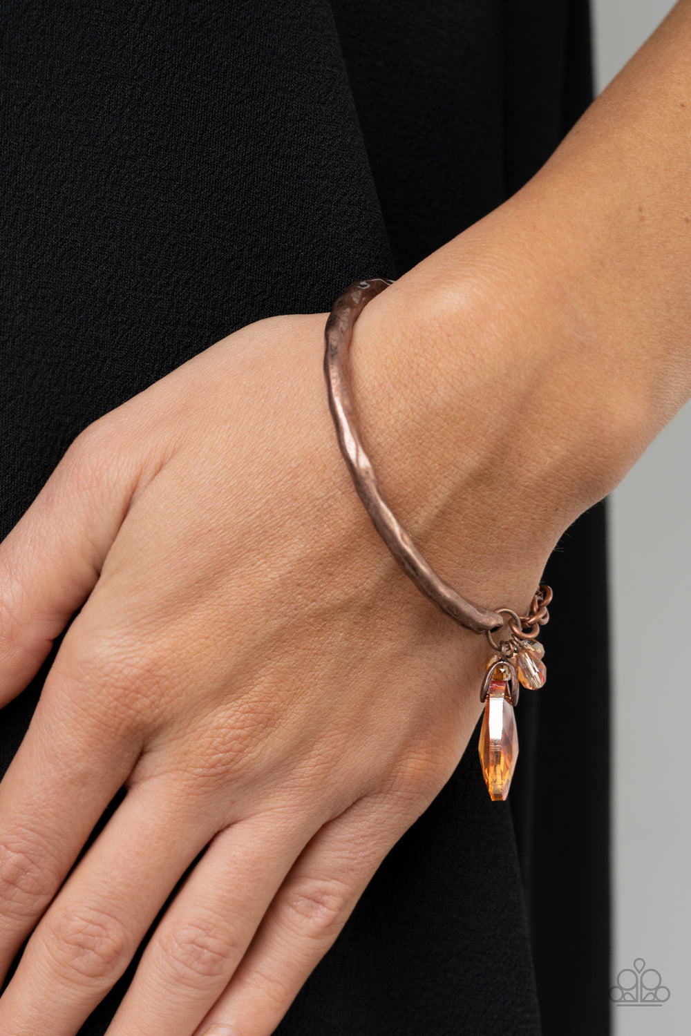 Paparazzi Let Yourself GLOW - Copper Bracelet - Pusher P