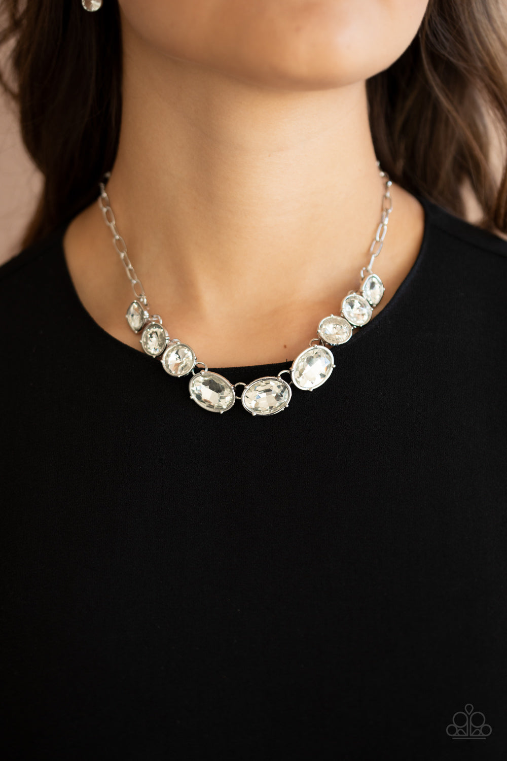 Paparazzi Gorgeously Glacial - White Necklace - June 2021 Life Of The Party Exclusive - Pusher P