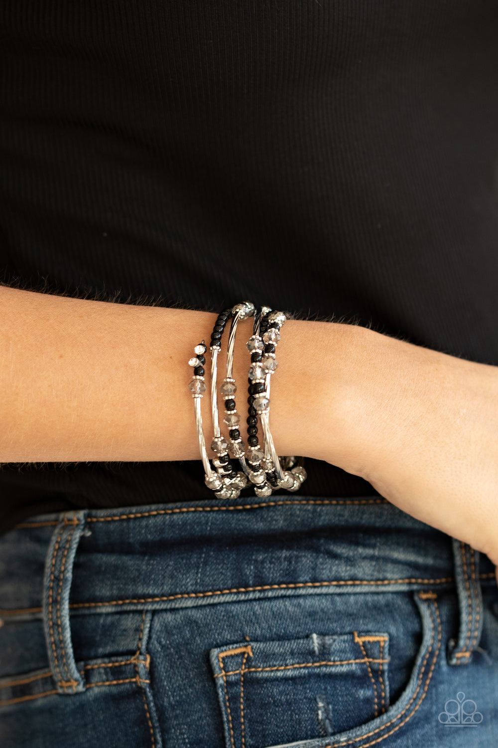 Paparazzi Head-Turning Twinkle - Black Bracelet - Pusher P