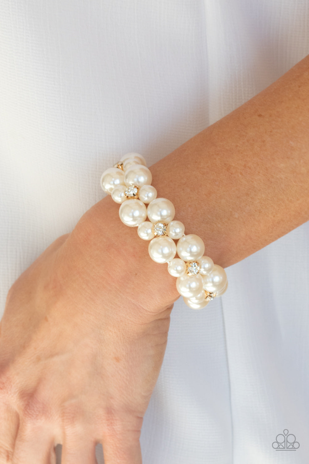 Paparazzi Flirt Alert - Gold Bracelet - Pusher P