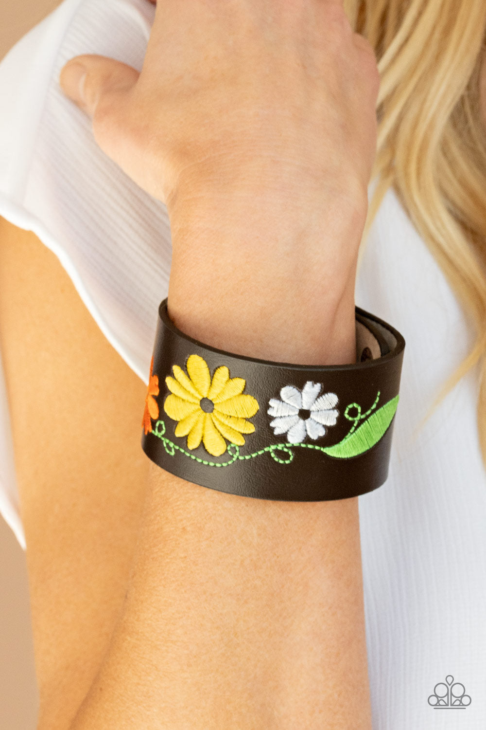 Paparazzi Western Eden - Yellow Bracelet - Pusher P