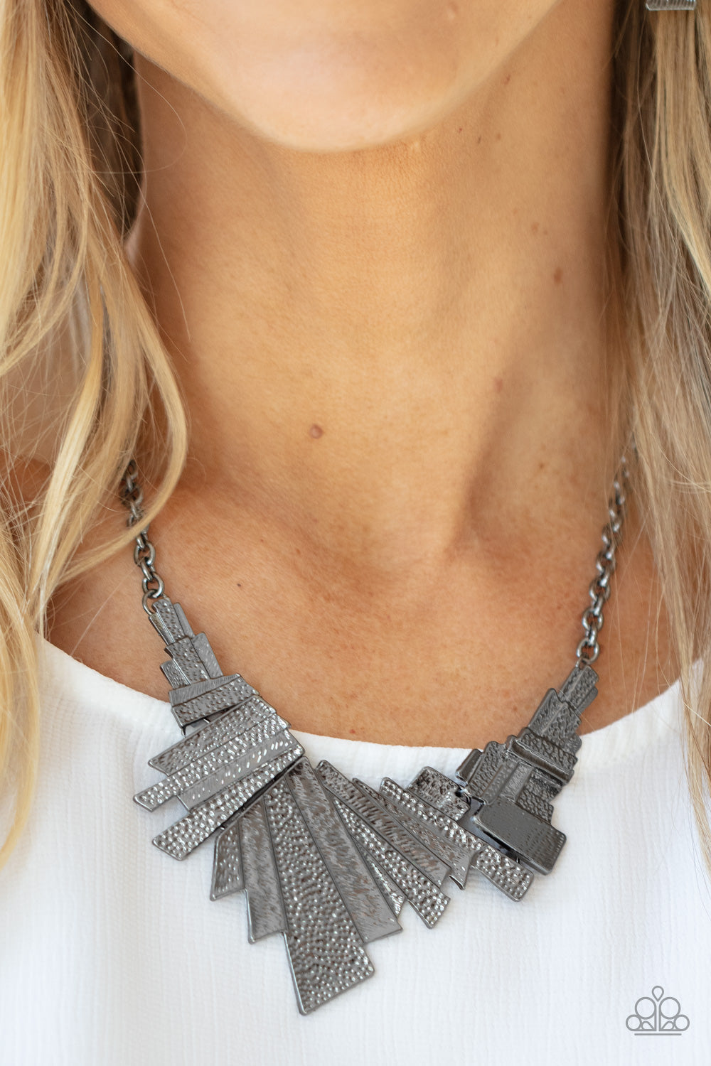 Paparazzi Happily Ever AFTERSHOCK - Black Necklace - Pusher P