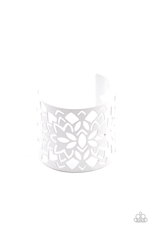 Paparazzi Hacienda Hotspot - White Bracelet - Pusher P