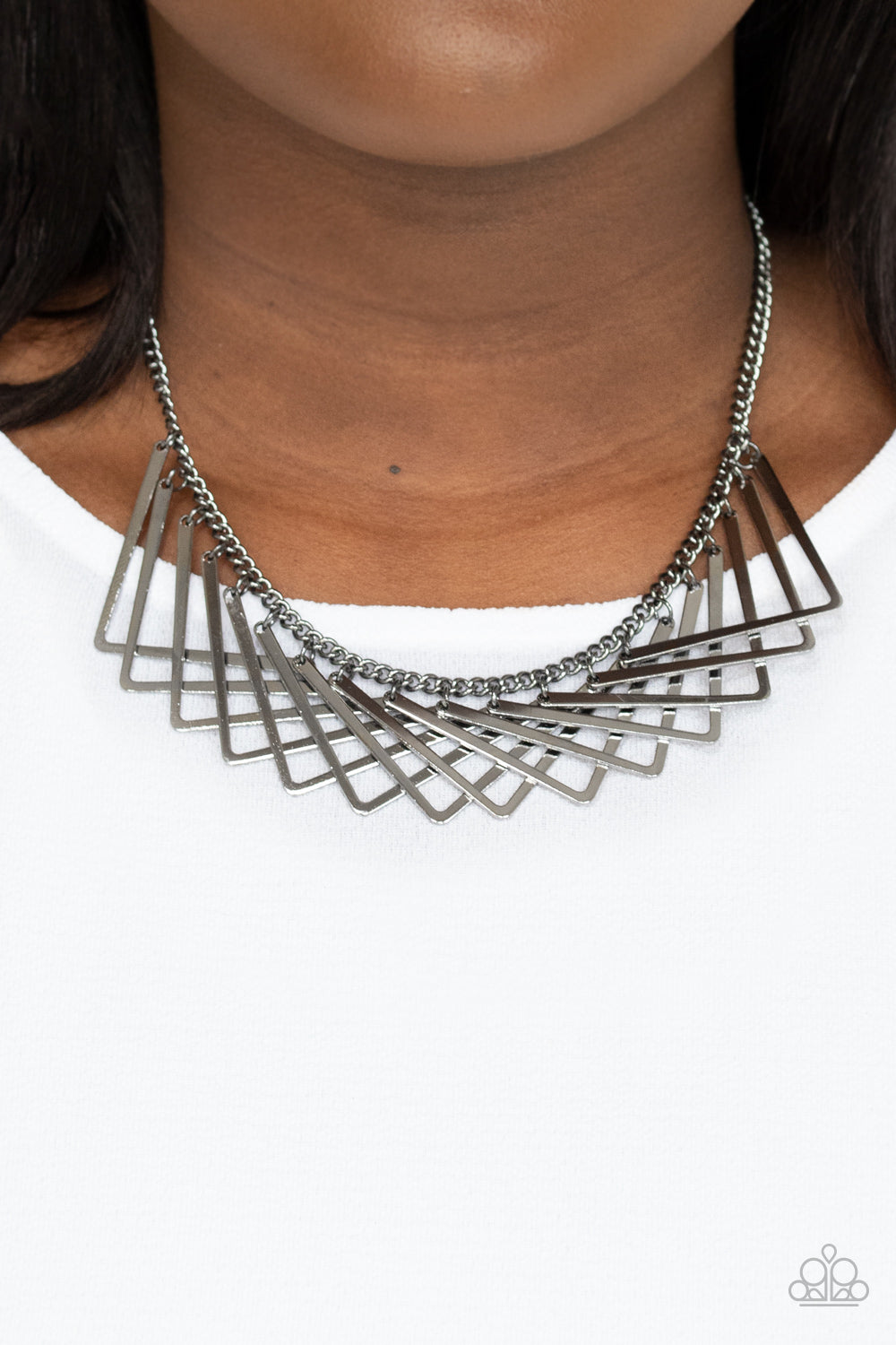 Paparazzi Metro Mirage - Black Necklace - Pusher P