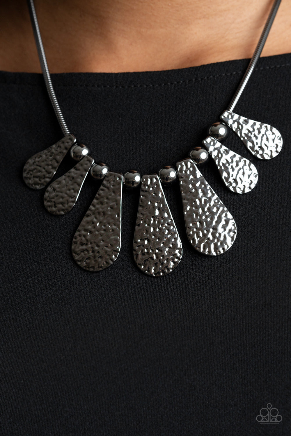 Paparazzi Gallery Goddess - Black Necklace - Pusher P