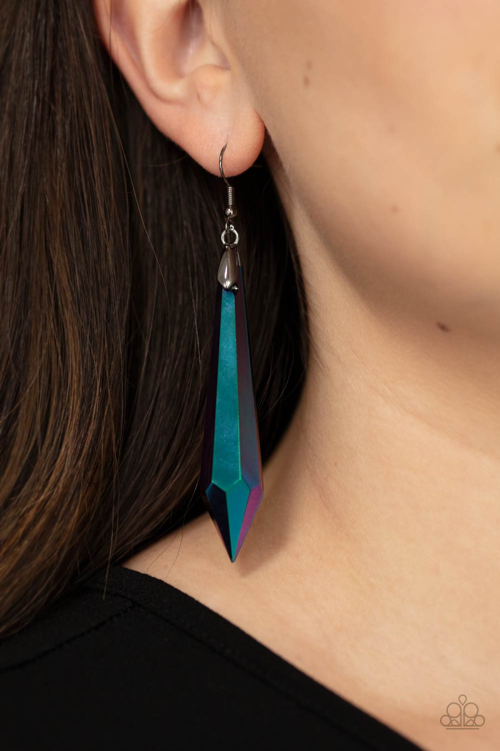 Paparazzi Sharp Dressed DIVA - Multi Oil Spill Earrings - Pusher P