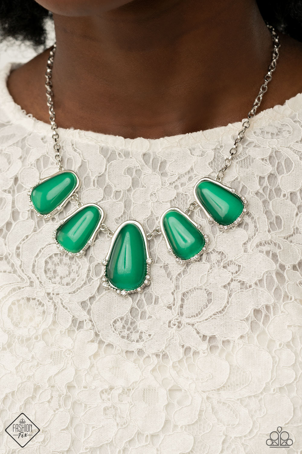 Paparazzi Newport Princess - Green Necklace - Pusher P