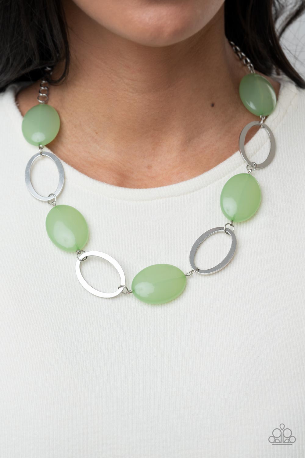 Paparazzi Beachside Boardwalk - Green Necklace - Pusher P