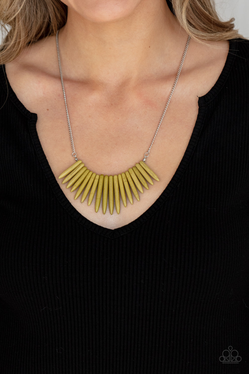 Paparazzi Exotic Edge - Green Necklace - Pusher P