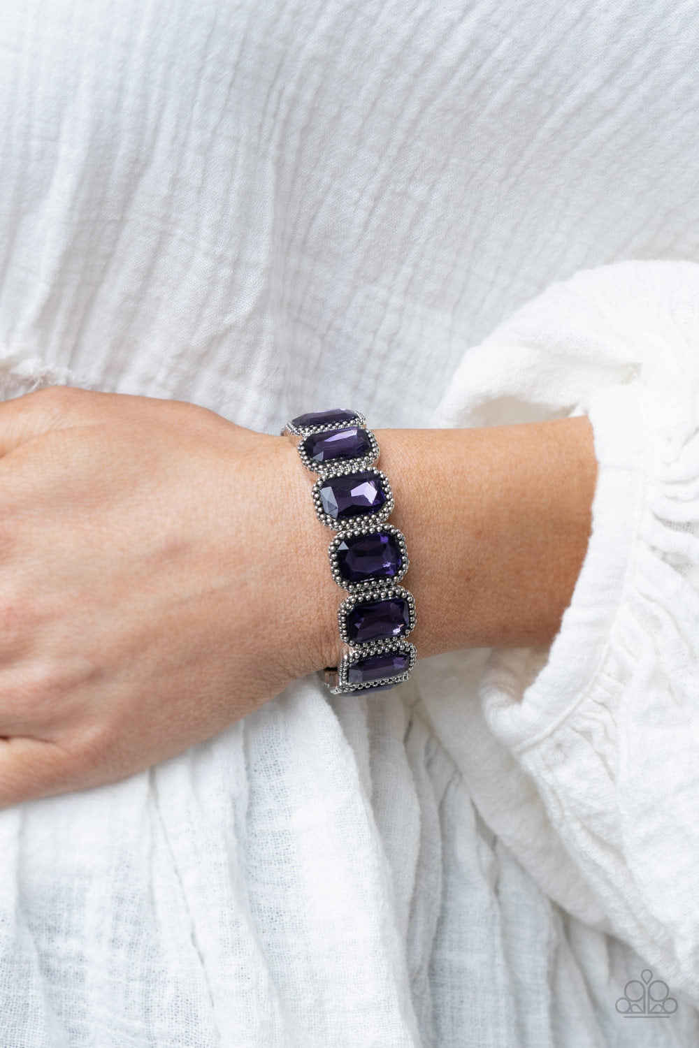 Paparazzi Studded Smolder - Purple Bracelet - Pusher P