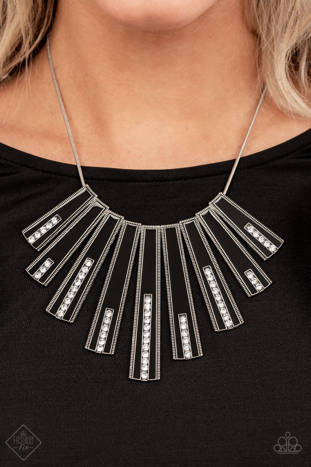 Paparazzi FAN-tastically Deco Fashion Fix - Black Necklace - Pusher P