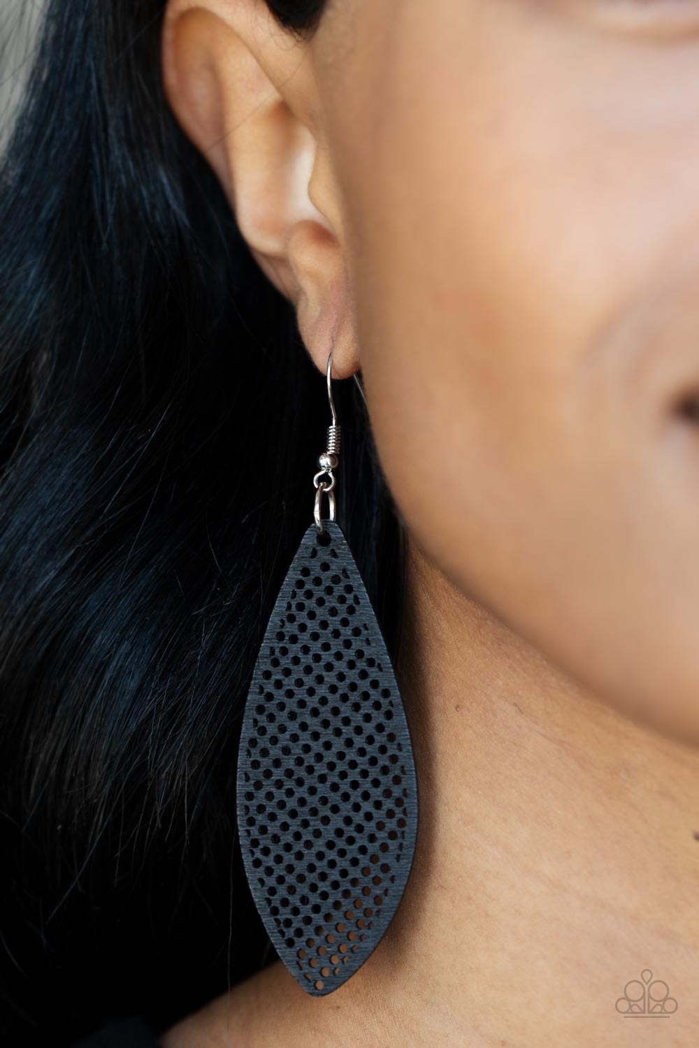 Paparazzi Surf Scene - Black Earrings - Pusher P