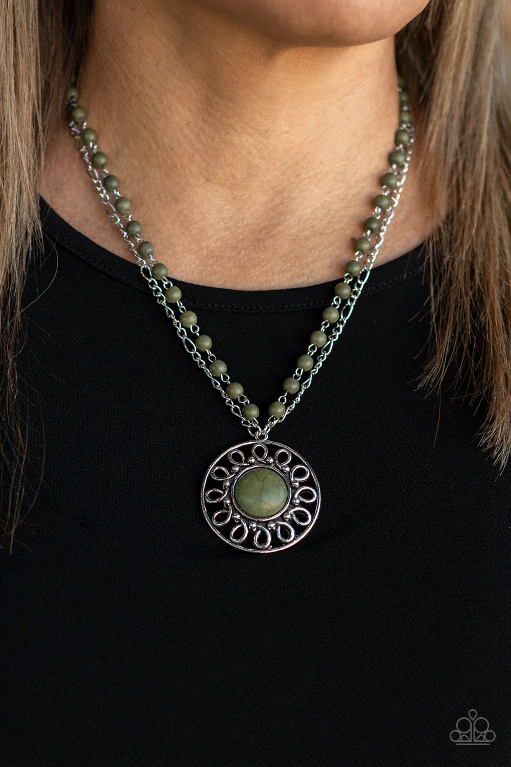 Paparazzi Sahara Suburb - Green Necklace - Pusher P