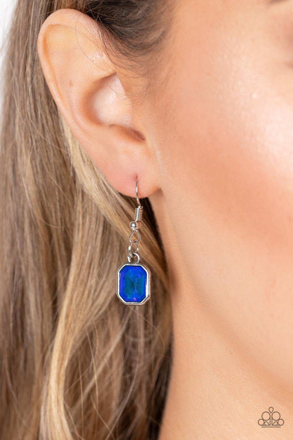 Paparazzi Divine IRIDESCENCE - Blue Necklace - Pusher P