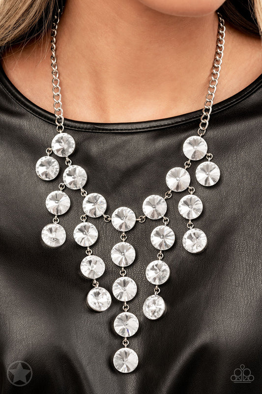 Paparazzi Spotlight Stunner Blockbuster Necklace - Pusher P