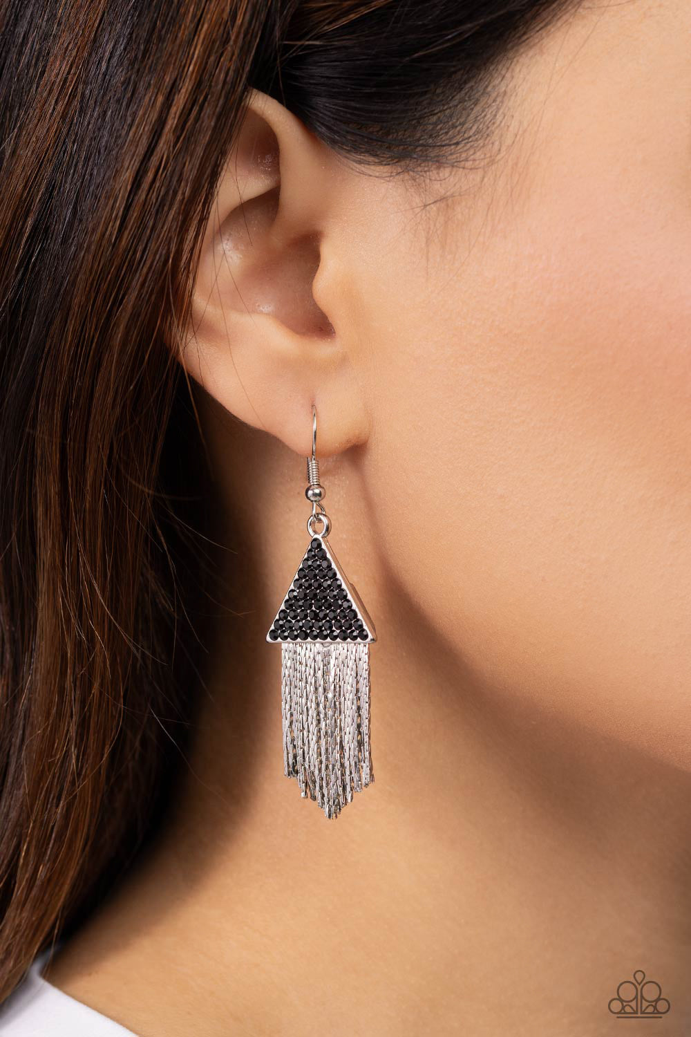 Pyramid SHEEN - Black Earrings