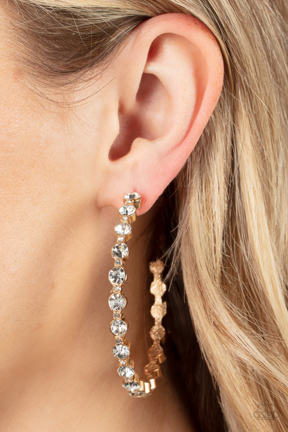 Paparazzi Royal Reveler - Gold Earrings - Pusher P
