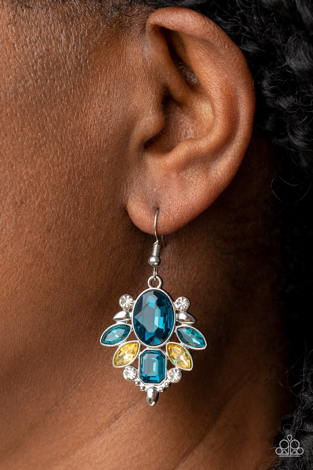 Paparazzi Glitzy Go-Getter - Multi Earrings - Pusher P