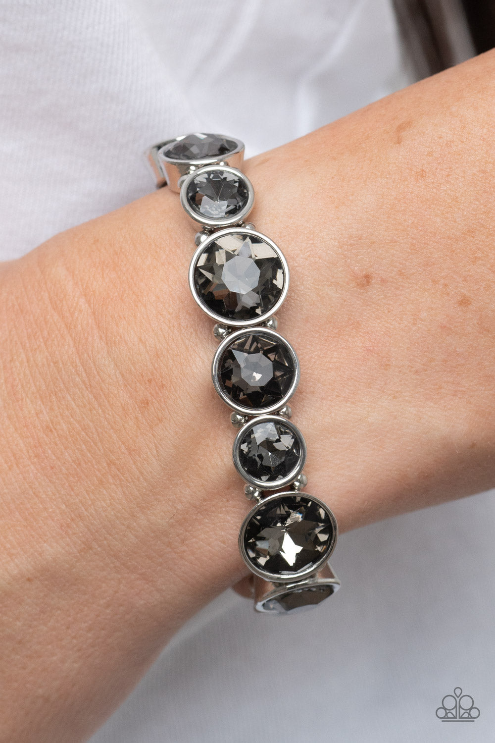 Paparazzi Twinkling Tease - Silver Bracelet - Pusher P