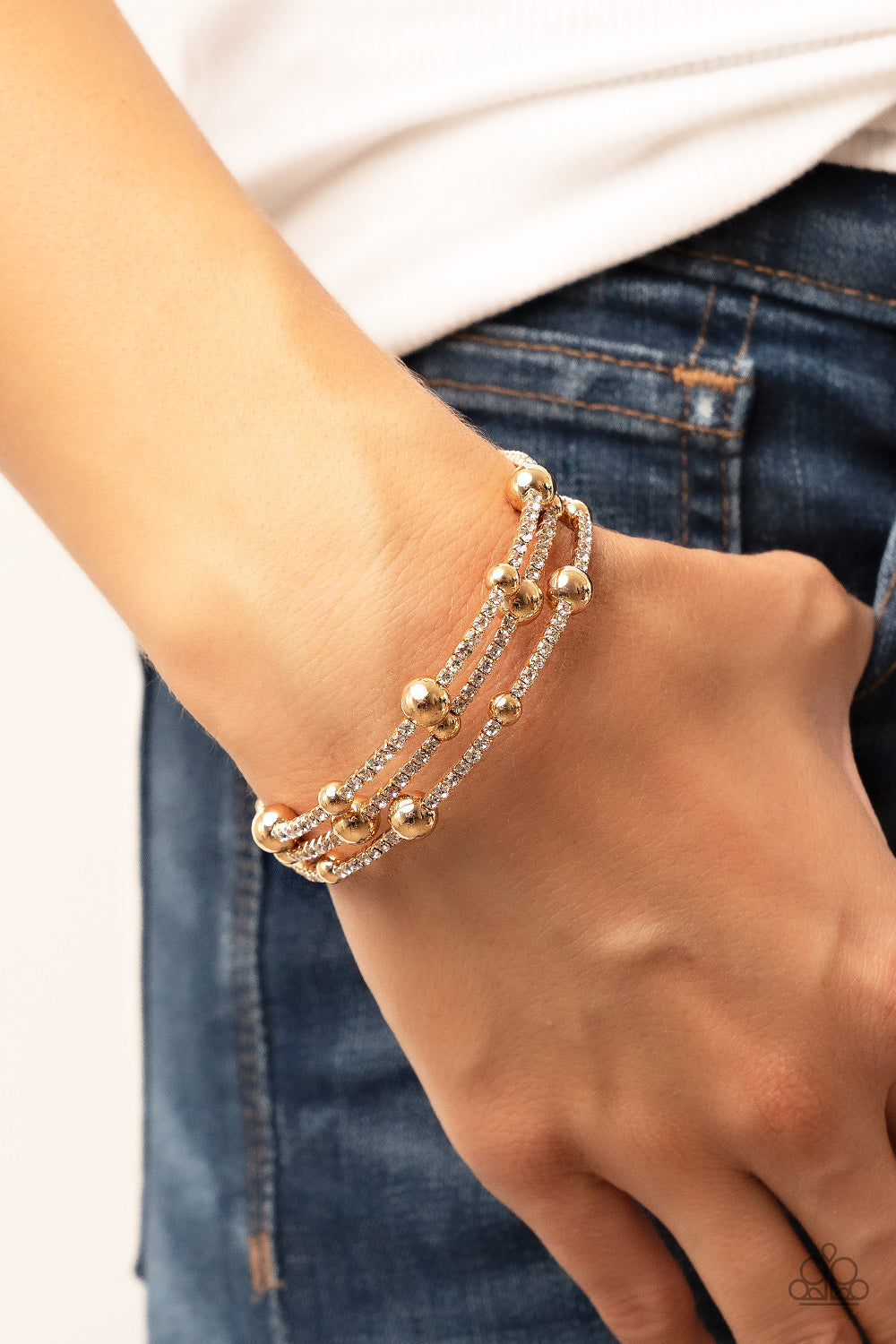 Paparazzi Spontaneous Shimmer - Gold Bracelet - Pusher P