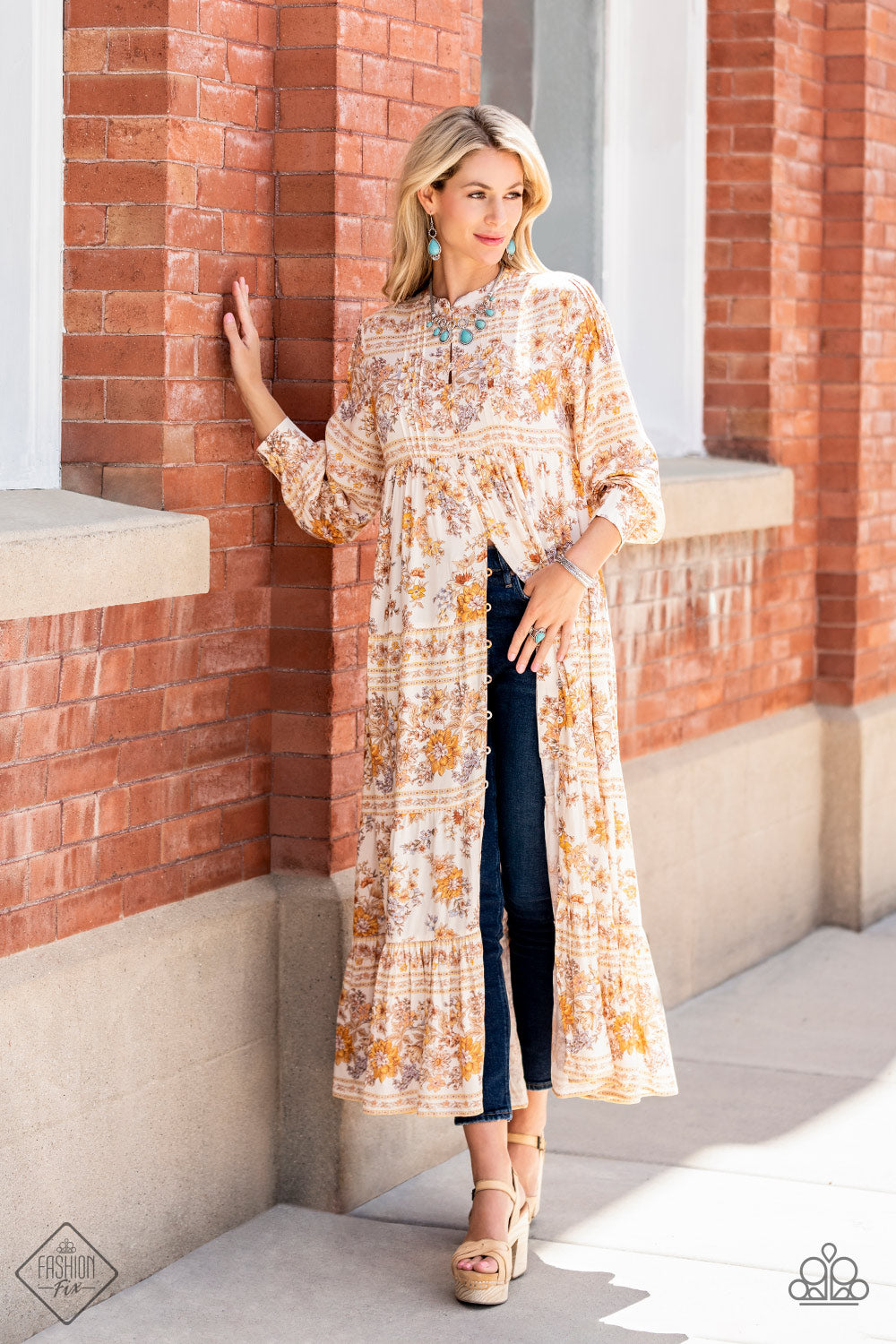 Simply Santa Fe- October 2022 Fashion Fix Complete Trend Blend