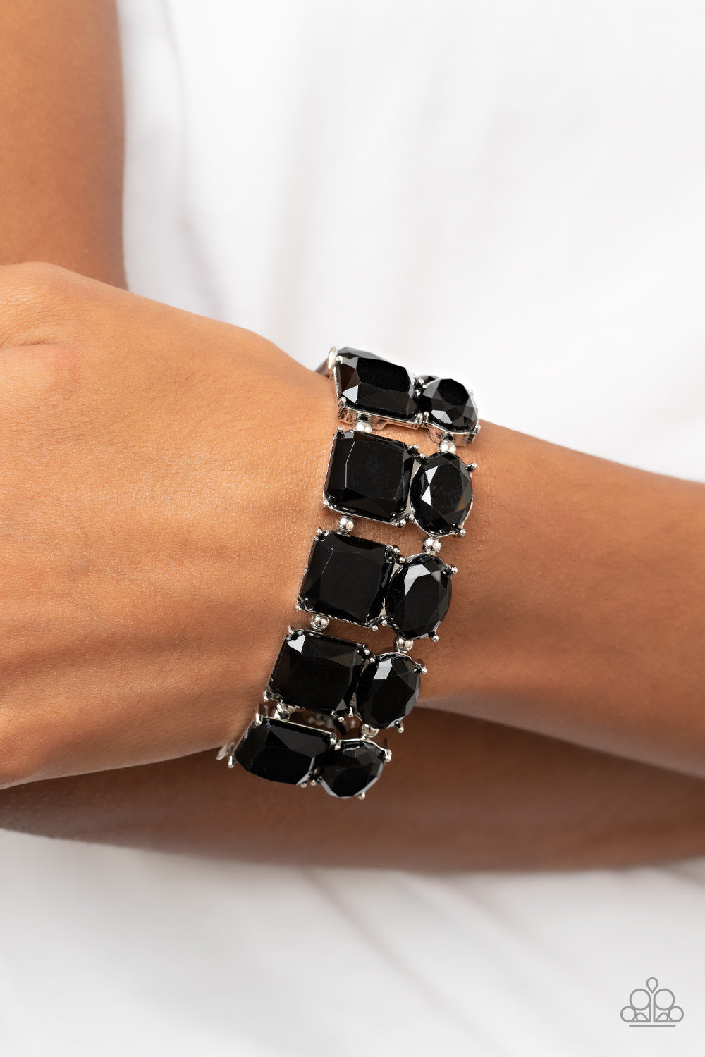Paparazzi Dont Forget Your Toga - Black Bracelet - Pusher P