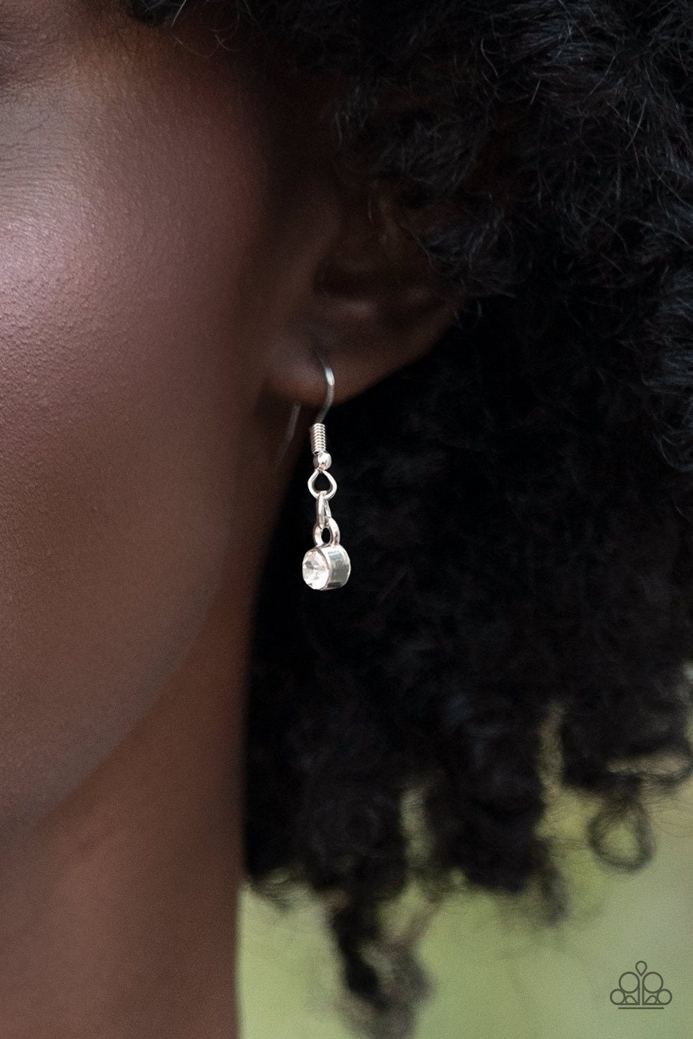 Paparazzi Limelight Luxury - White Necklace - Pusher P