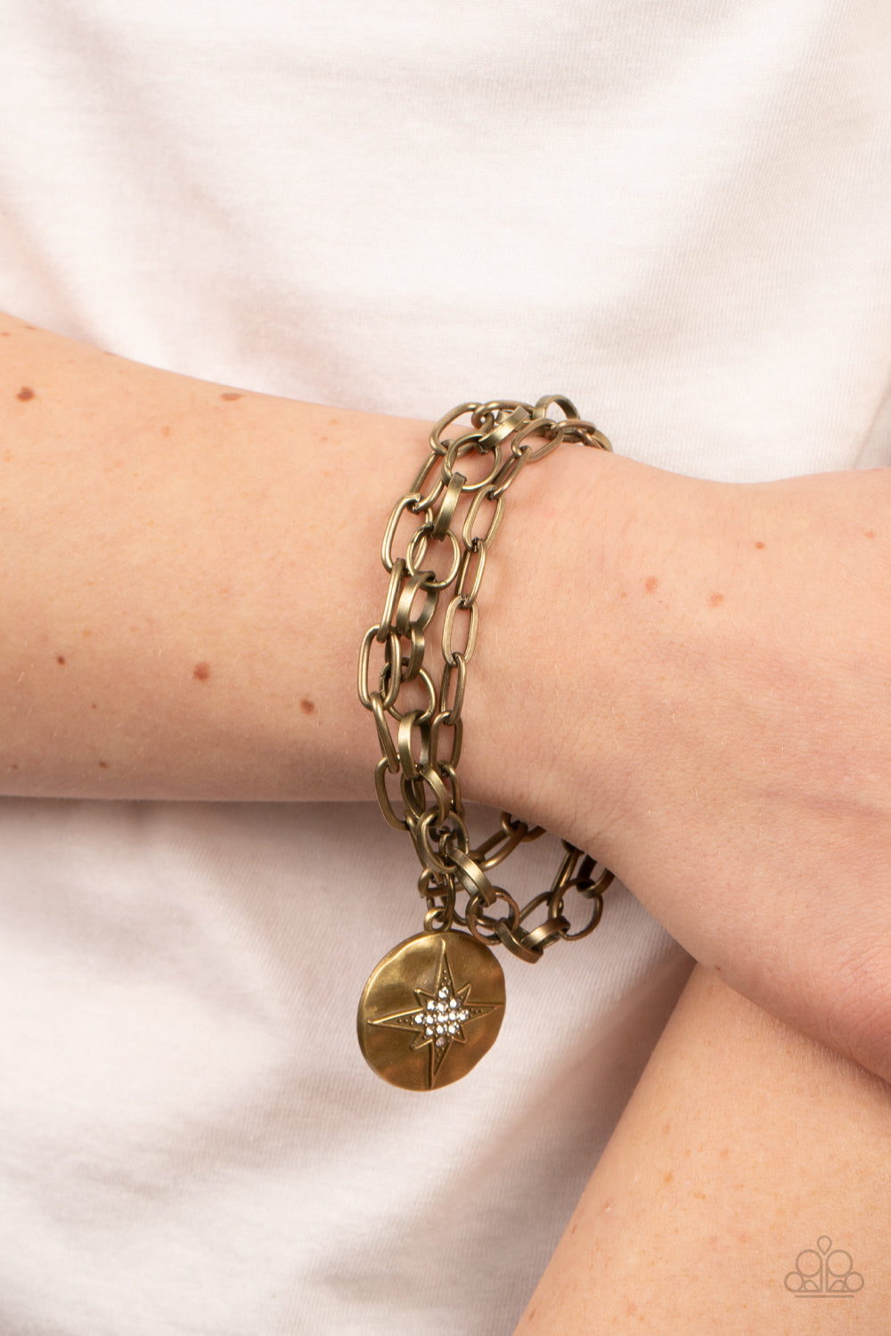 Paparazzi True North Twinkle - Brass Bracelet - Pusher P