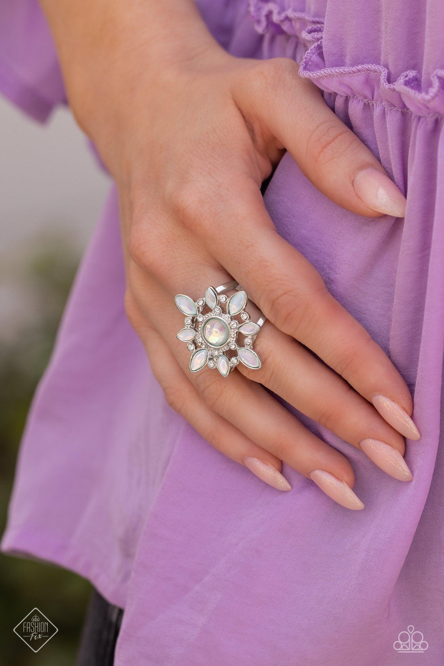 July 2023 - Glimpses of Malibu - Complete Trend Blend