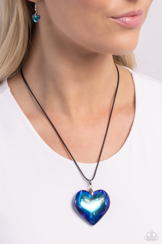 Seize the Simplicity - Blue Heart Necklace
