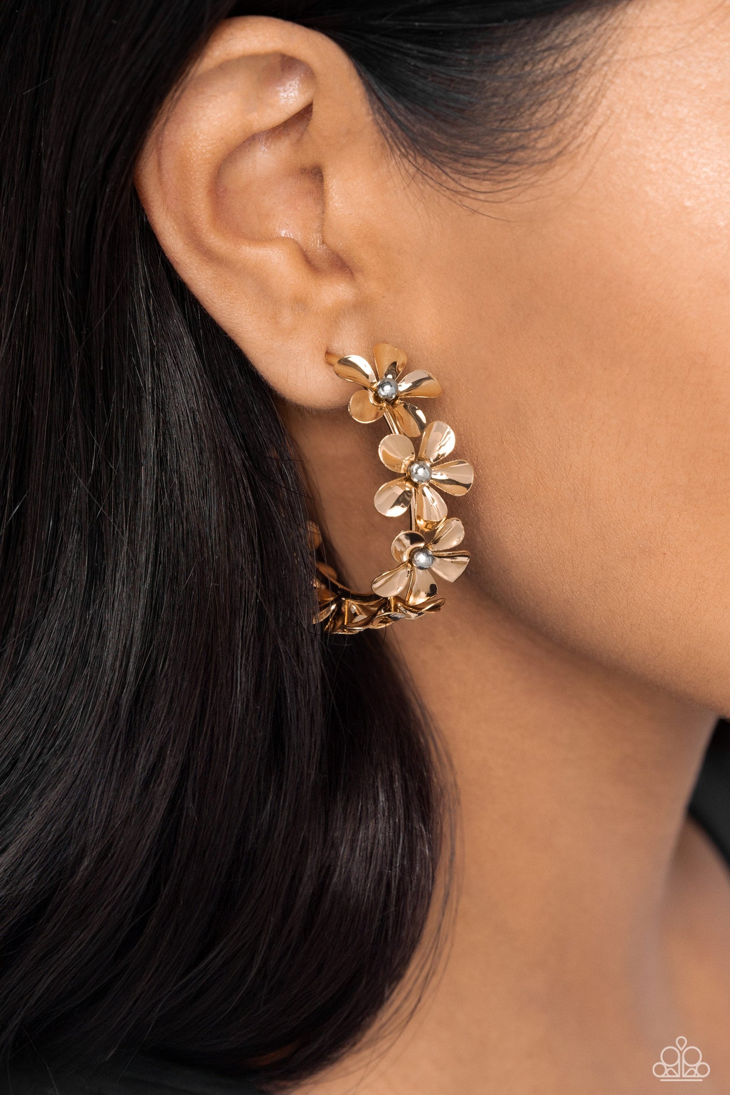 Paparazzi Floral Flamenco - Gold Earring Pusher P