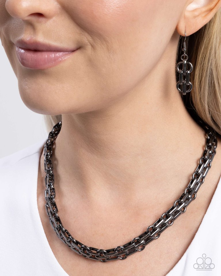 Paparazzi Necklace ~ Immaculate Industry - Black | Paparazzi Accessories