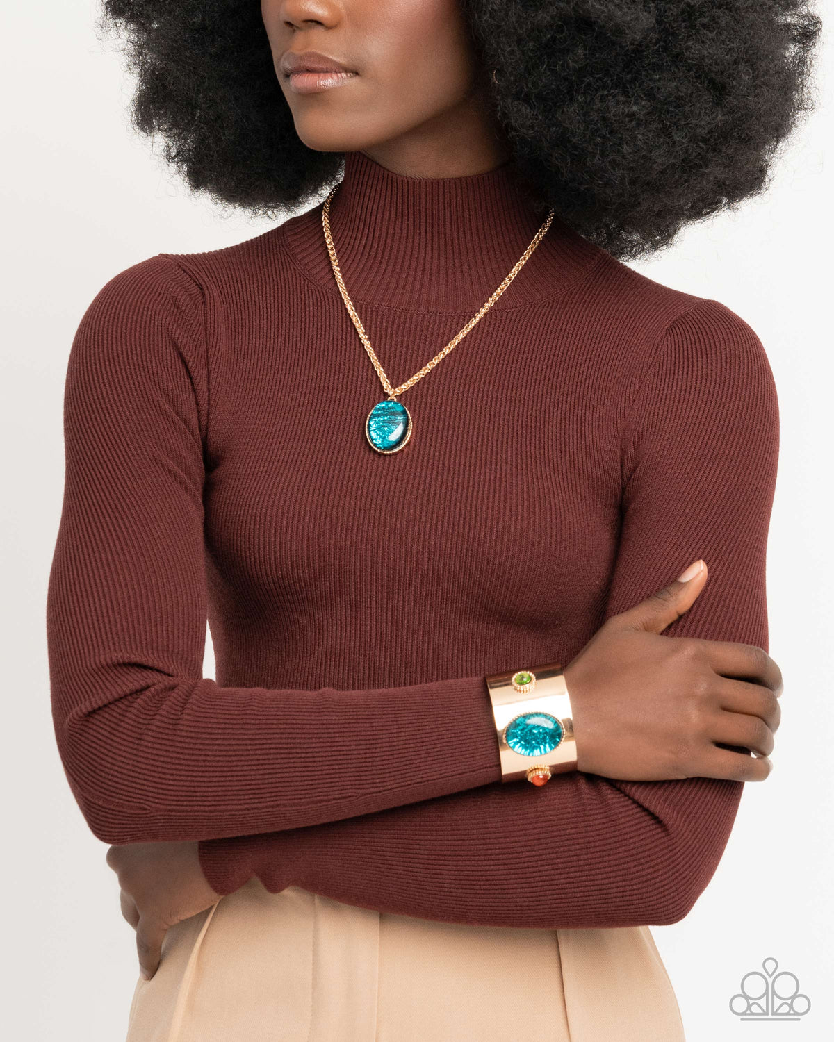 Rule the Light - Gold Necklace and Bracelet | Paparazzi Accessories