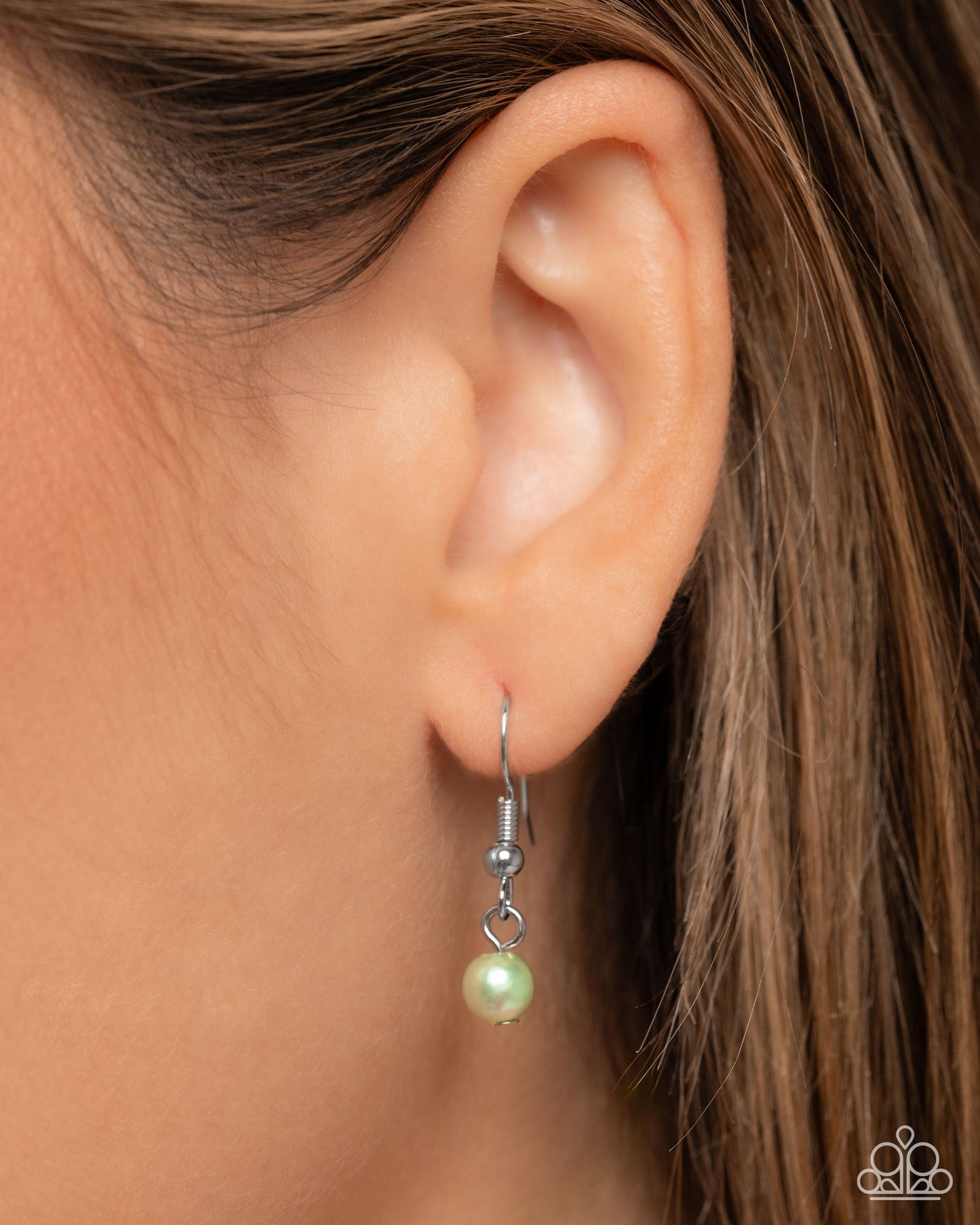 Conscious Chic - Opulent Observation & Perceptive Pearls - Green Necklace & Bracelet 2 Piece Set
