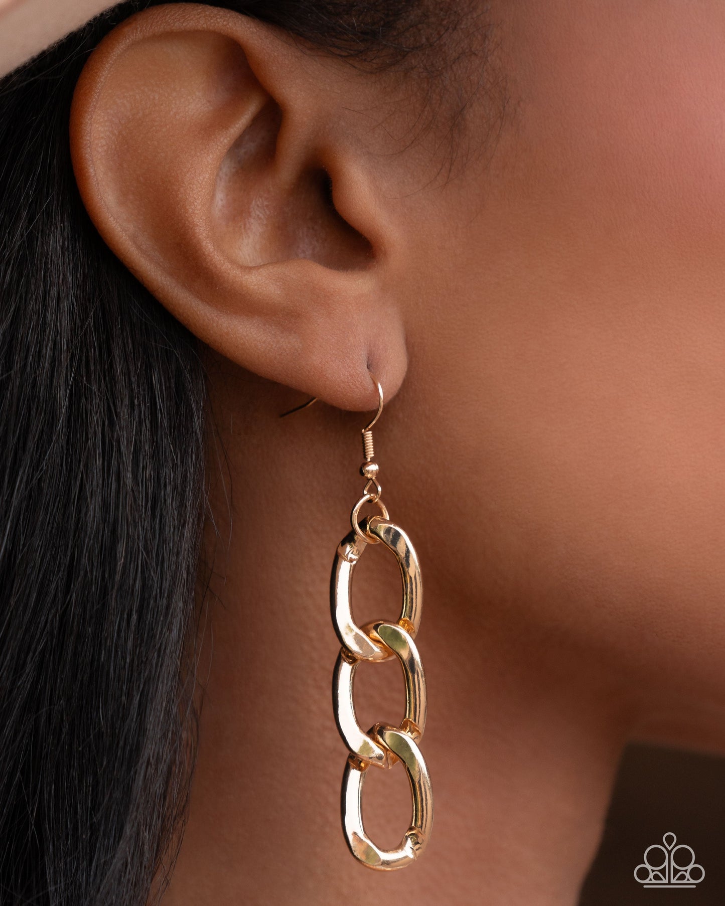 Peak of Pizzazz - Gold Necklace