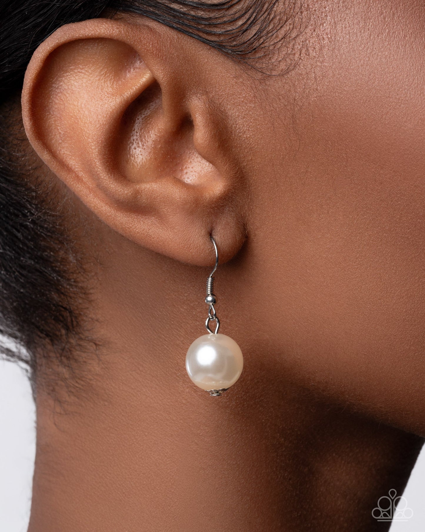 Sophisticated to the Max - White Necklace | Paparazzi Accessories