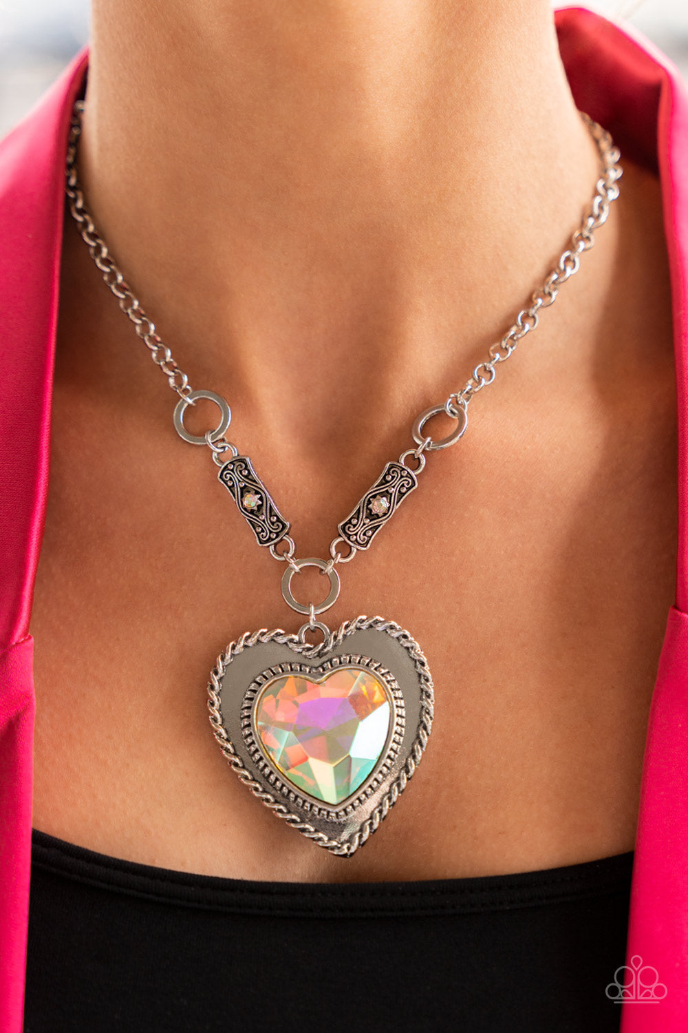 Paparazzi Heart Full of Fabulous - Multi Necklace - April 2022 Life Of The Party Exclusive - Pusher P